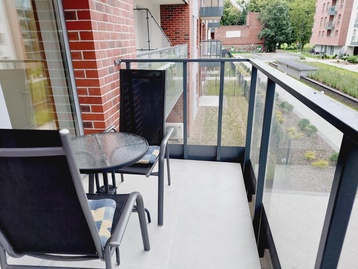 Mak Apartment Grobla - Free Parking - 3 Rooms Gdansk Exterior photo