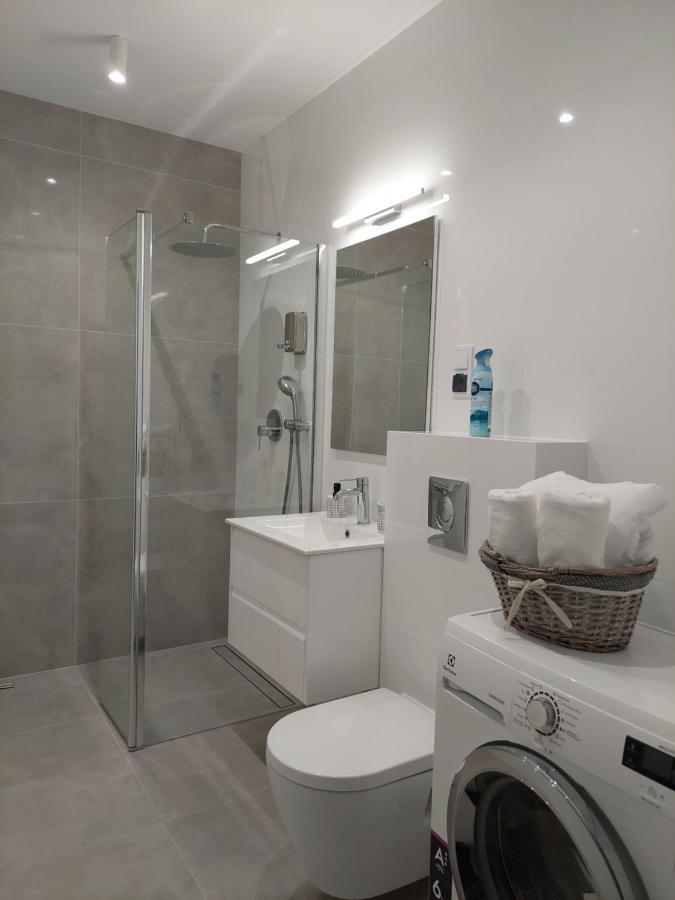 Mak Apartment Grobla - Free Parking - 3 Rooms Gdansk Exterior photo