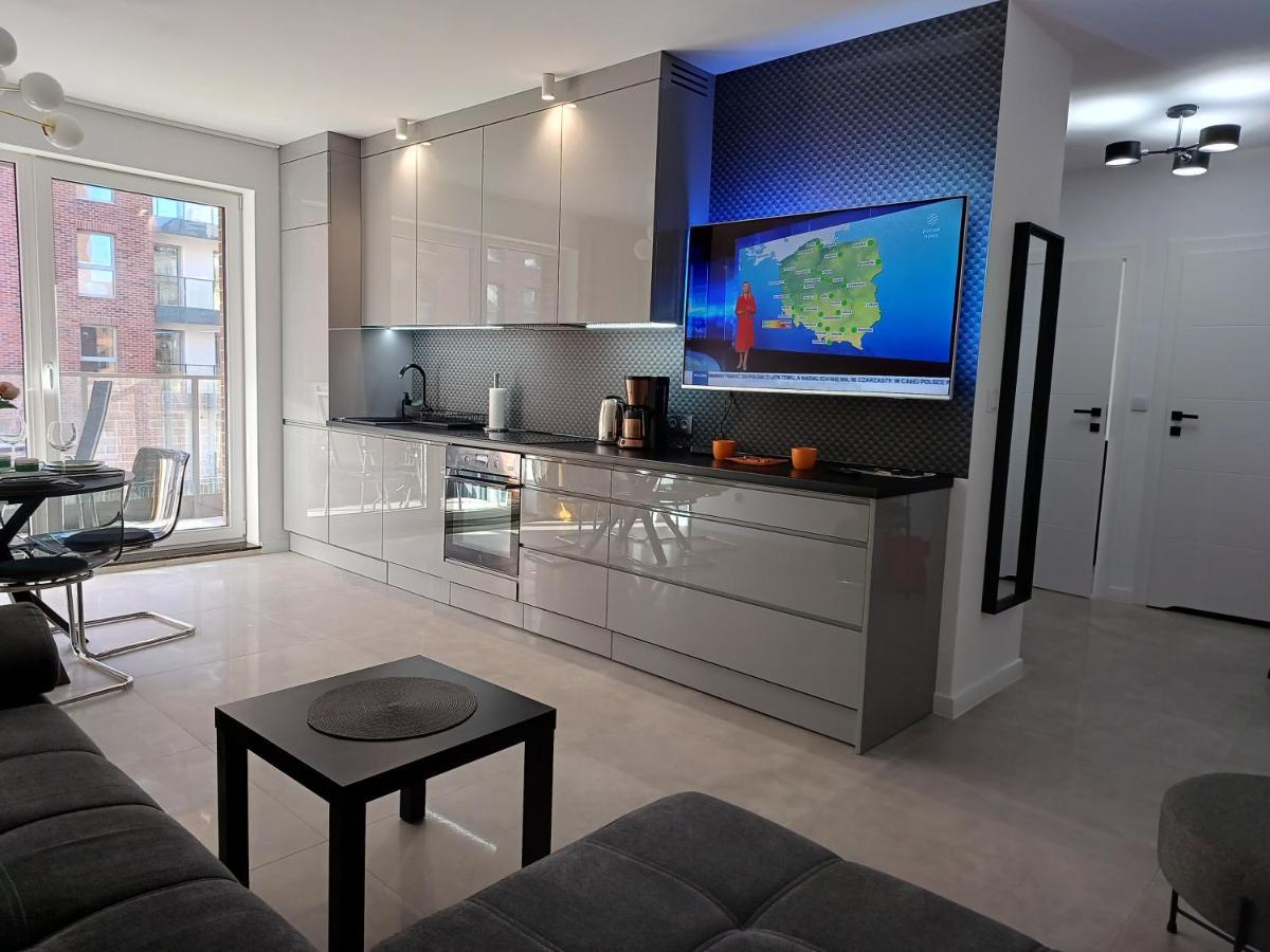 Mak Apartment Grobla - Free Parking - 3 Rooms Gdansk Exterior photo